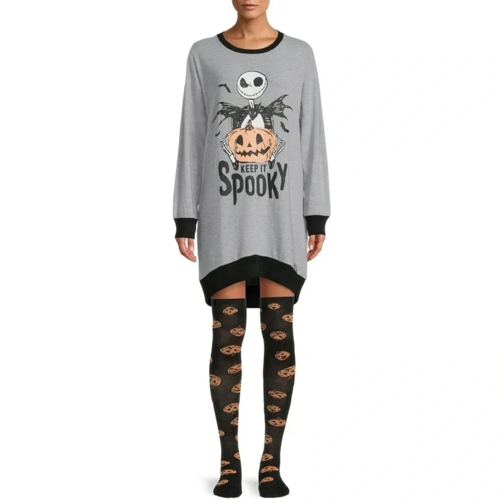 SOLD Disney's Women's Nightmare Before Christmas Sleepshirt - Picture 5 of 7